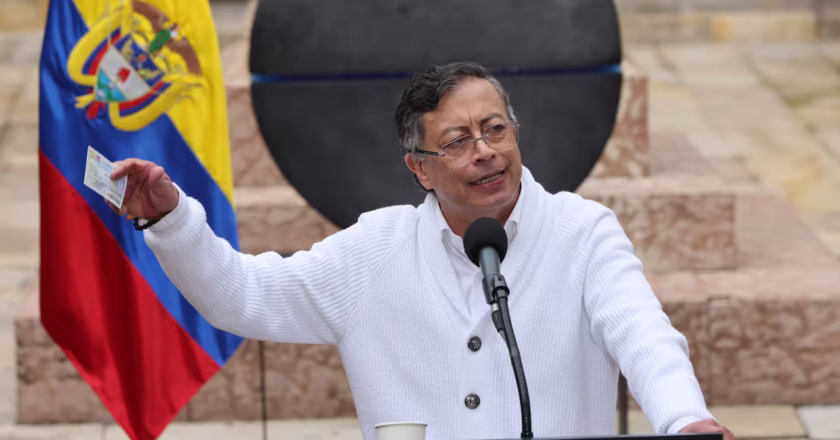 Gustavo Petro cuestiona resultados preliminares de la primera vuelta presidencial en Colombia