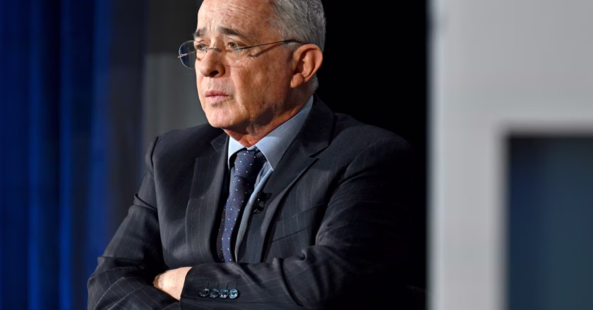 Uribe cierra filas con Abelardo de la Espriella de cara a la segunda vuelta presidencial