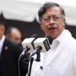 PETRO LLAMA A LOS COLOMBIANOS A SALIR A VOTAR EN MEDIO DE TENSIÓN POLÍTICA