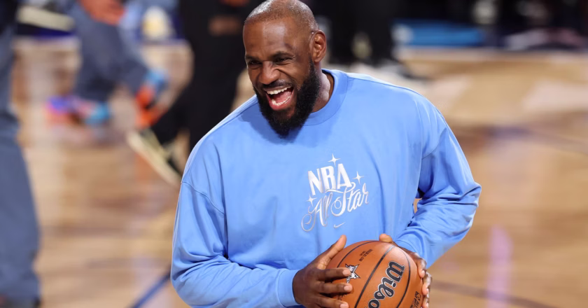 LeBron James anuncia su llegada a los Philadelphia 76ers para el último capítulo de su carrera