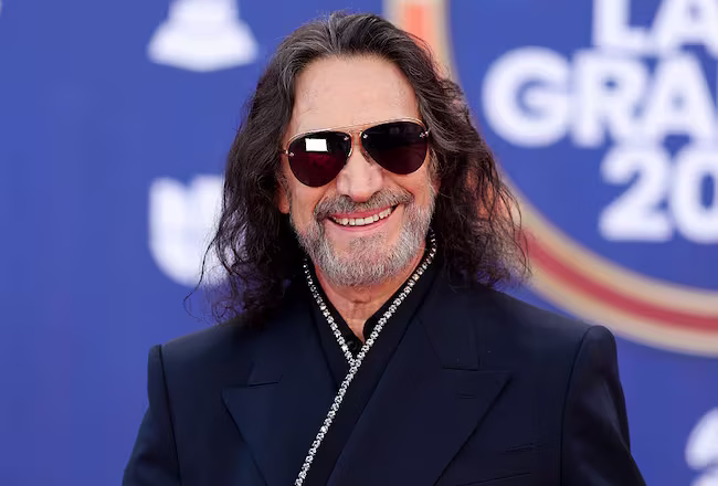 Marco Antonio Solís «El Buki» sorprende al recordar una versión en bachata de una de sus canciones