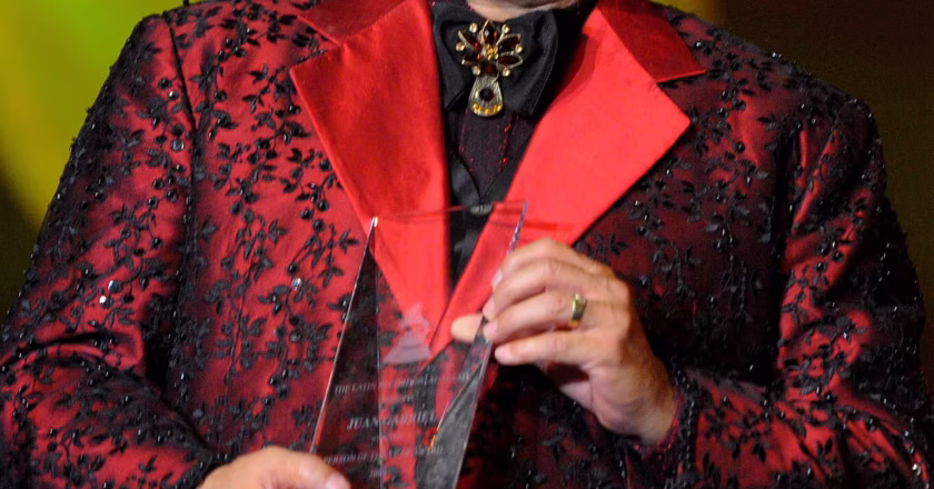 A diez años de su muerte, Juan Gabriel mantiene vivo su legado musical