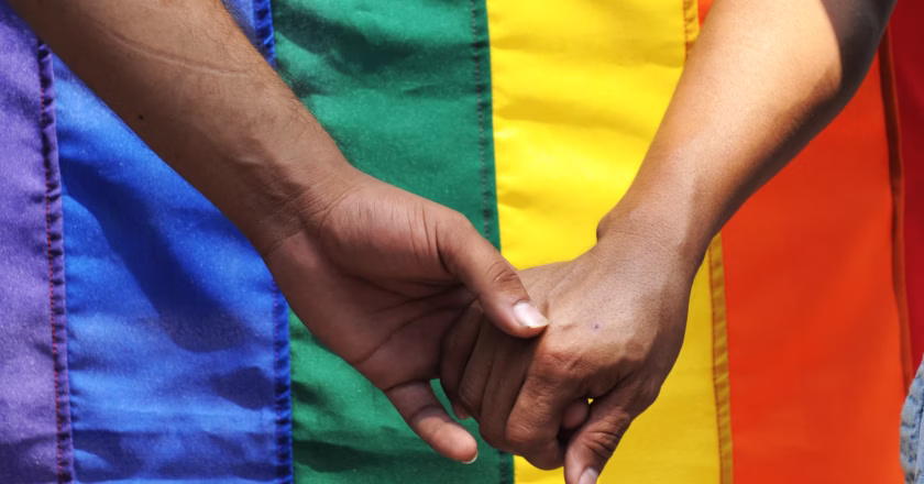 “Matrimonios lavanda”: la salida que algunos jóvenes LGBT+ buscan ante la presión social en India