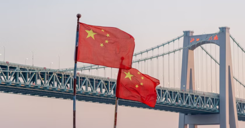 Expresidenta de farmacéutica china es condenada a cadena perpetua por escándalo de vacunas