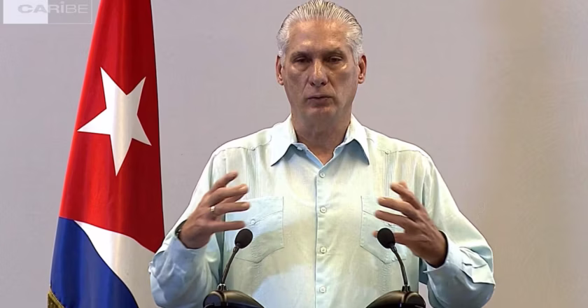 Díaz-Canel anuncia nuevo programa de radio para dialogar sobre la realidad cubana