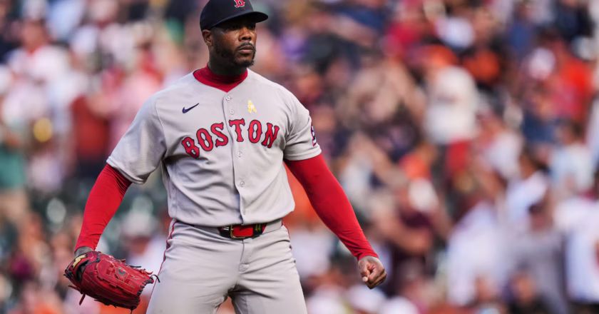 AROLDIS CHAPMAN ALCANZA LOS 400 SALVAMENTOS Y ENTRA EN UN SELECTO GRUPO DE LA HISTORIA DE MLB