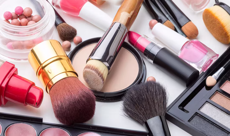Maquillaje multifuncional: una opción práctica para simplificar la rutina de belleza