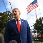 Donald Trump pide a Francia cerrar sus fronteras y responsabiliza a la inmigración de la crisis